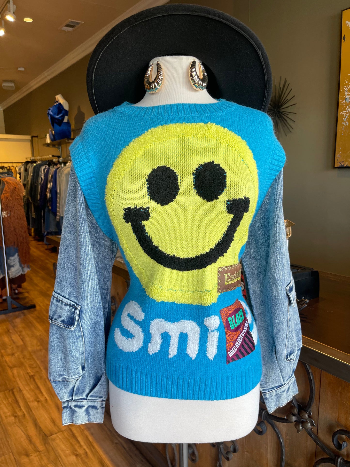 Smiley Top